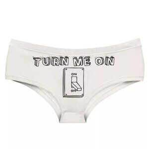 Novelty Phrase Print Short Shorts